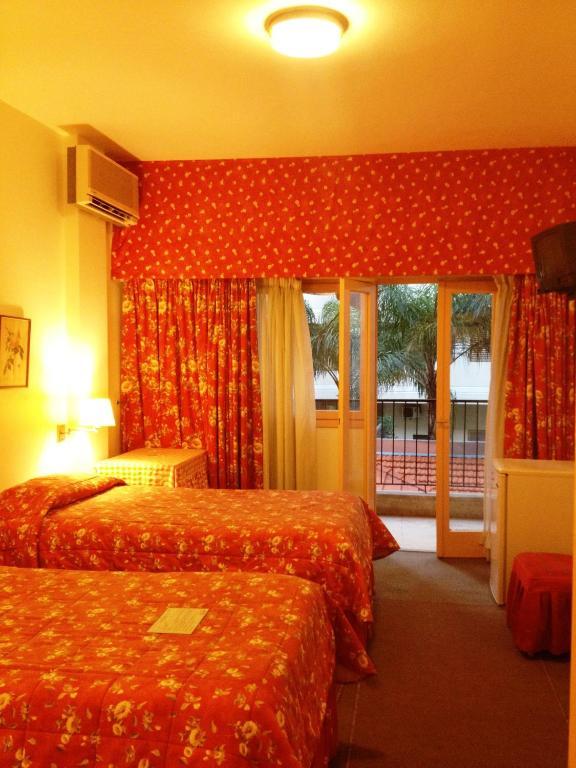 Embassy Hotel Bejrút Szoba fotó