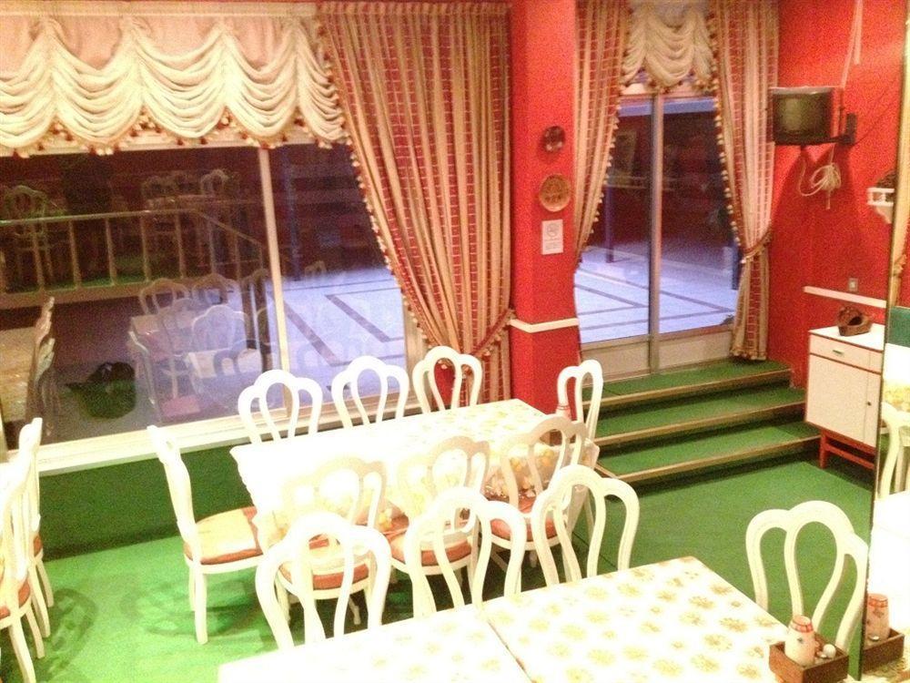 Embassy Hotel Bejrút Kültér fotó